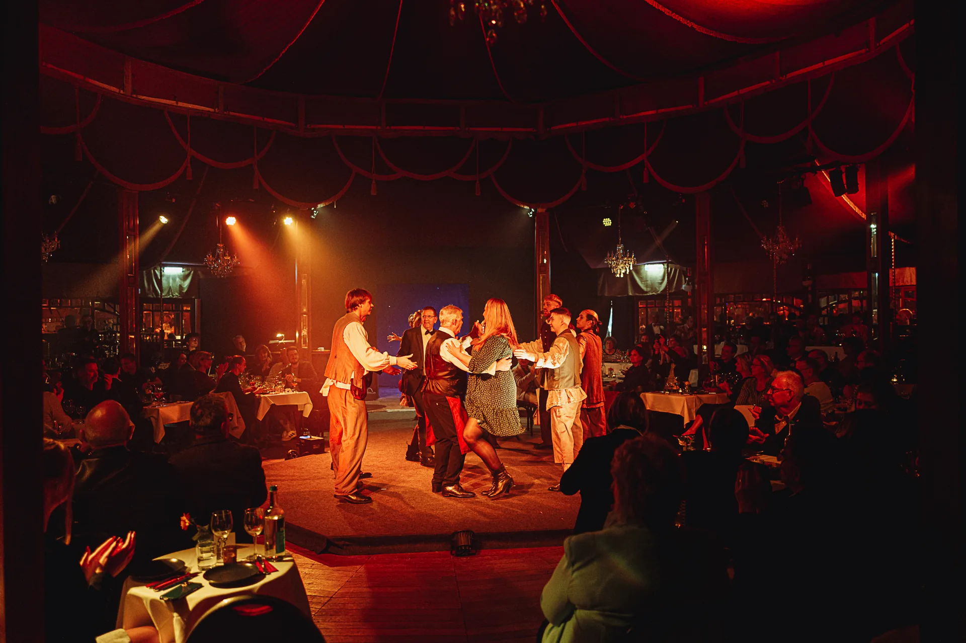 Einmalig spenden im Urania Spiegelpalast Köln