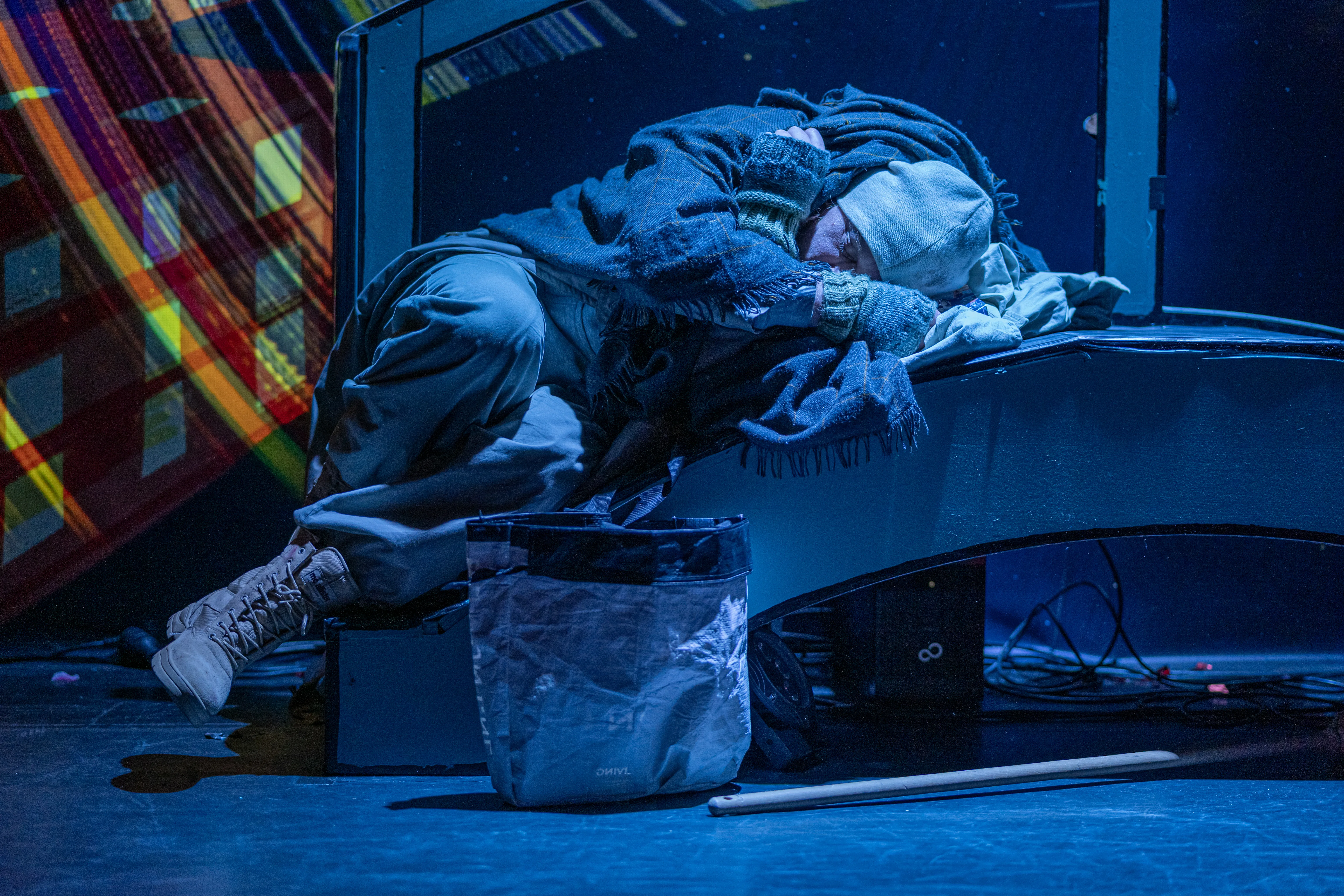 UraniaTheater Broadway Copyright Roland Breitschuh 1210919